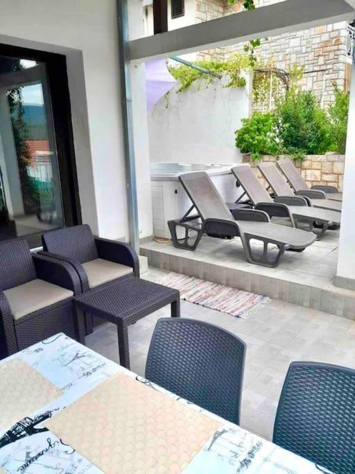 Appartamento Di Matteo Jelsa (Hvar)